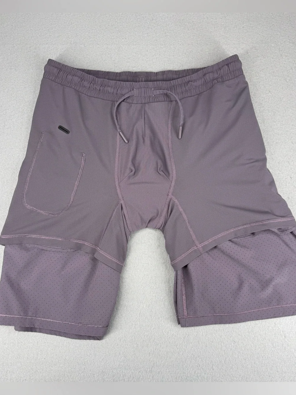 Lululemon Pace Breaker Lined Perforated Shorts Graphite Purple Medium 9”